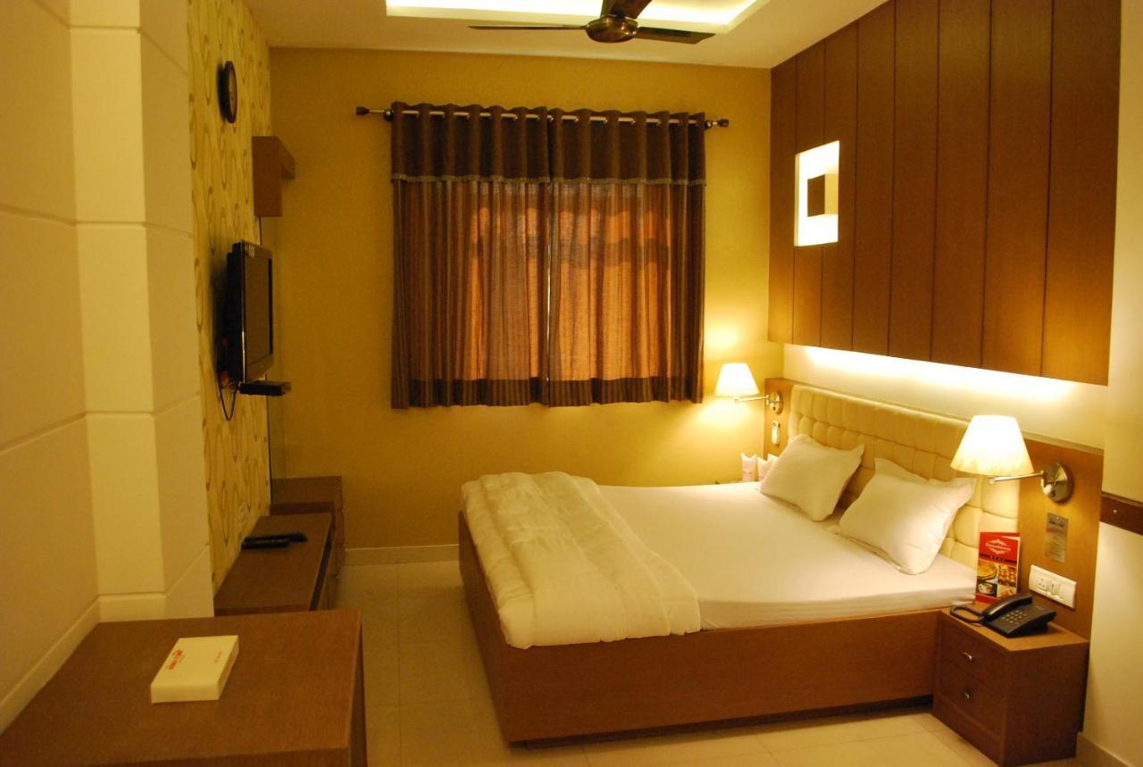 Hotel Arina Inn New Delhi Extérieur photo
