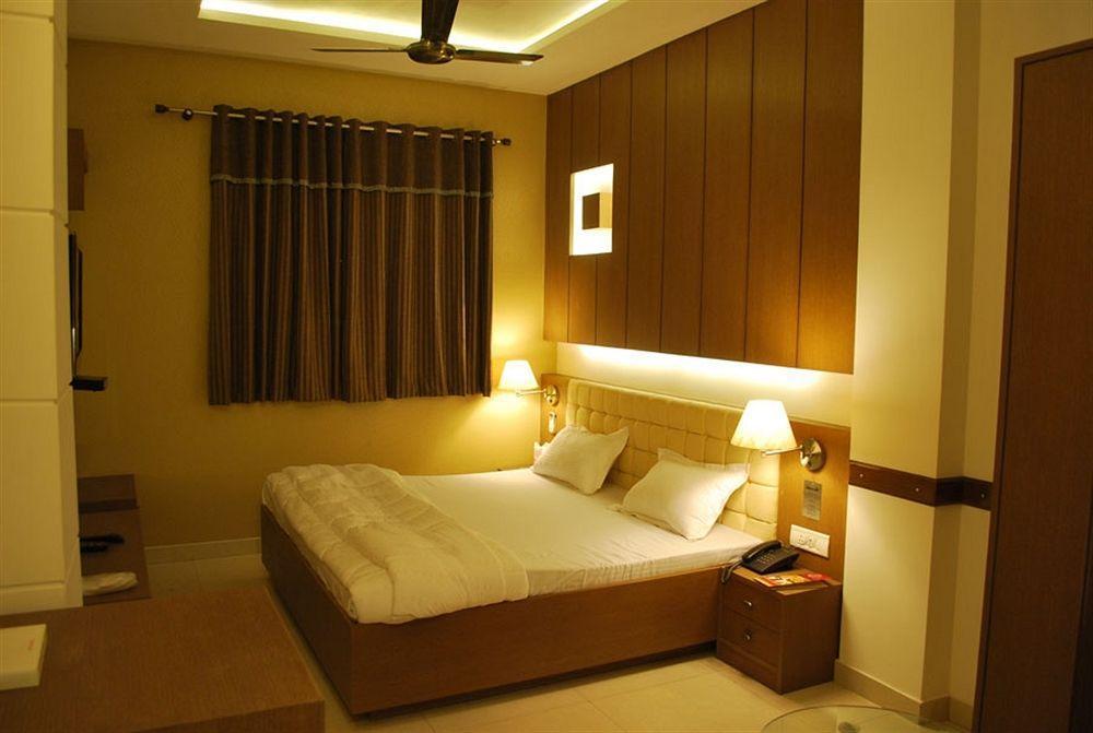 Hotel Arina Inn New Delhi Extérieur photo